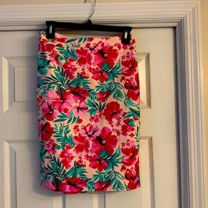 A floral straight skirt.